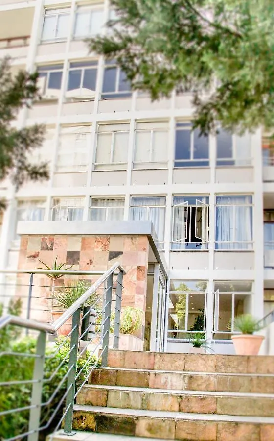 438 St Martini Gardens Apartment Cape Town